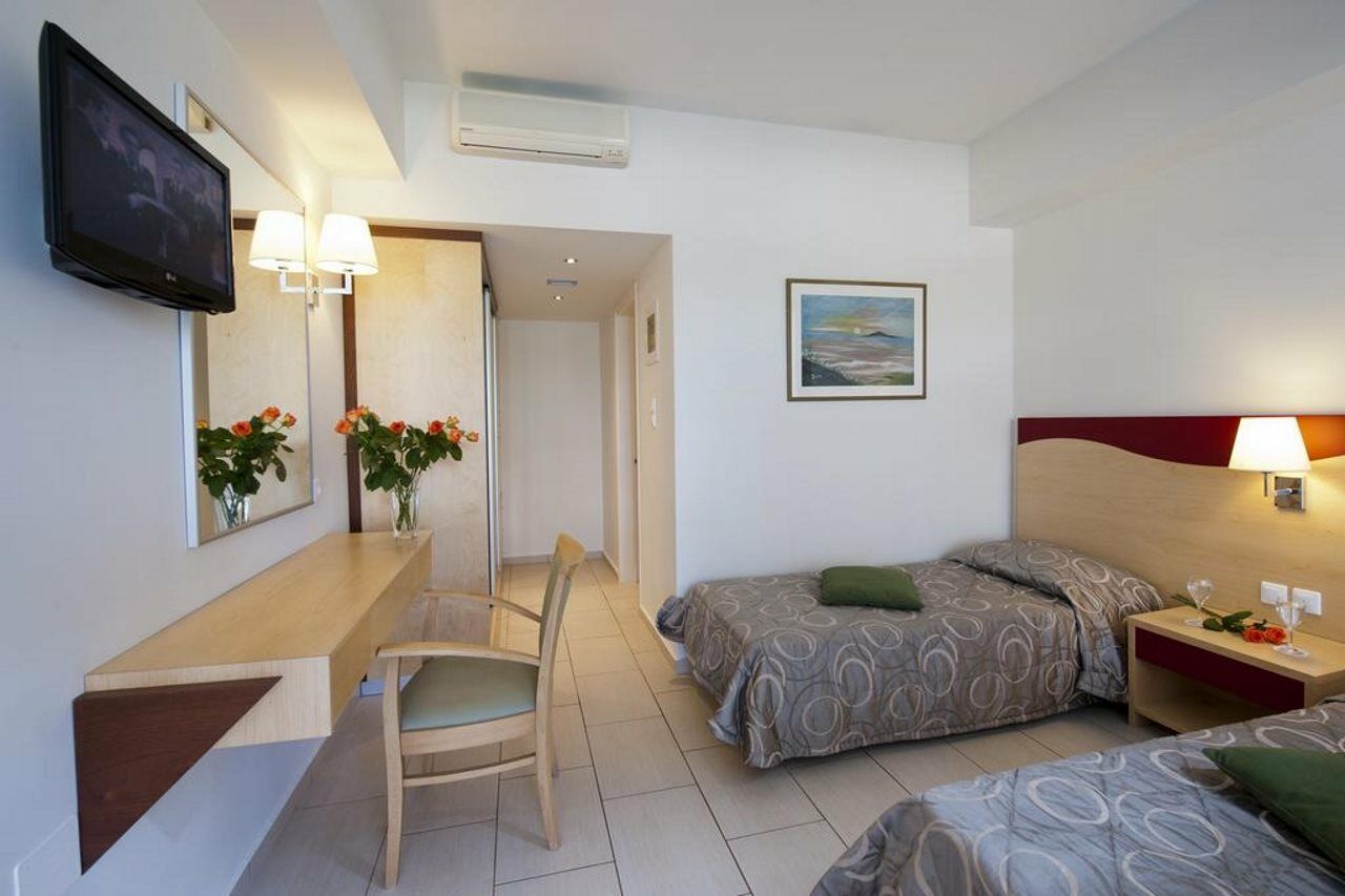 Golden Villas - Hotel Apartments & Villas Hersonissos  Exterior foto